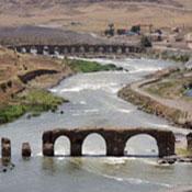 Khoda Afarin Bridges
