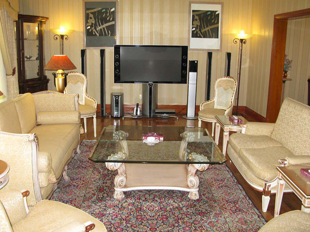 Parsian Esteghlal Hotel Tehran