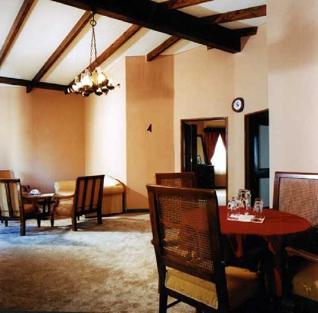 Papillon Hotel Tonekabon