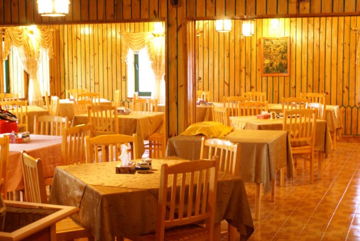 Sepidar International Motel Talesh