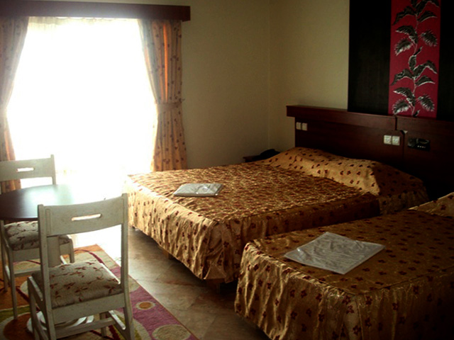 Arsh Hotel Nowshahr