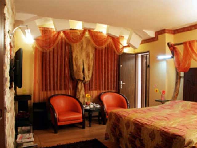 Ferdowsi Hotel Mashhad