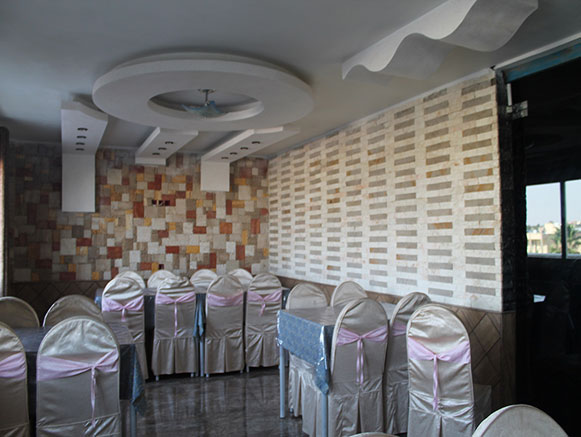 Atre Sib Hotel Sirjan