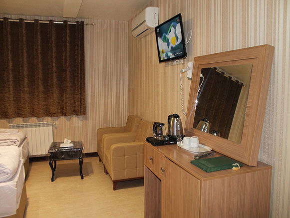 Atre Sib Hotel Sirjan