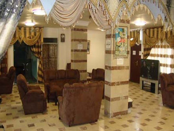 Esteghlal Hotel Minoudasht