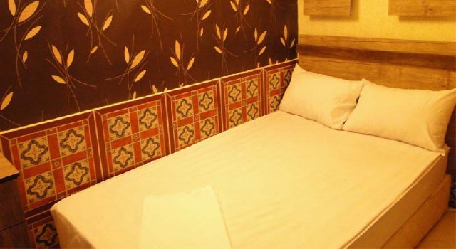 Pelican Hotel Mashhad
