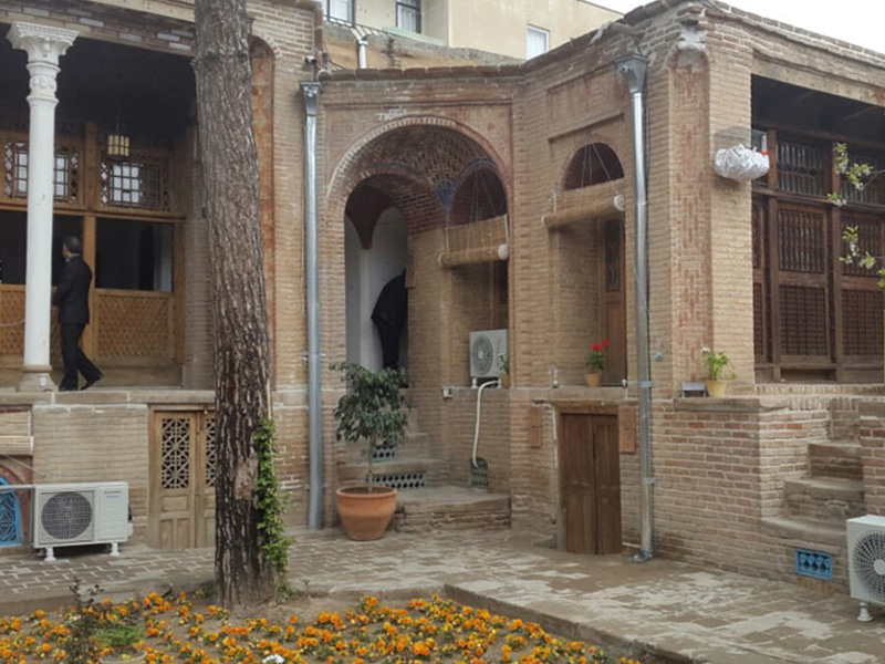 Behrouzi House Traditional Hotel Qazvin
