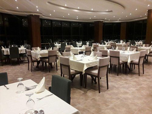Laleh Hotel Baneh
