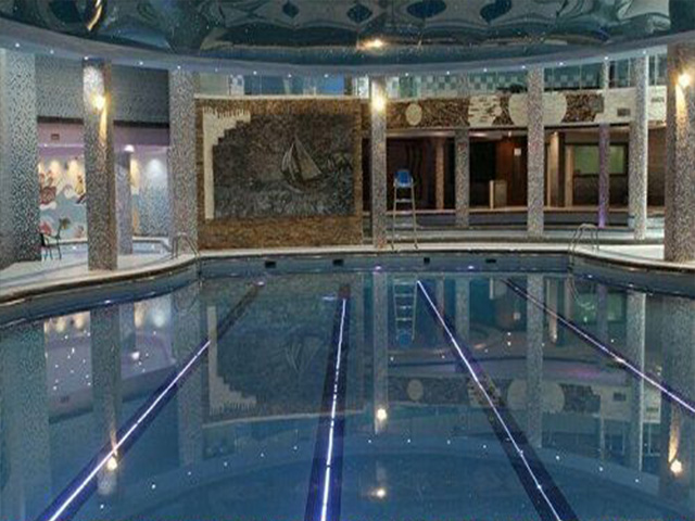 Laleh Hotel Baneh