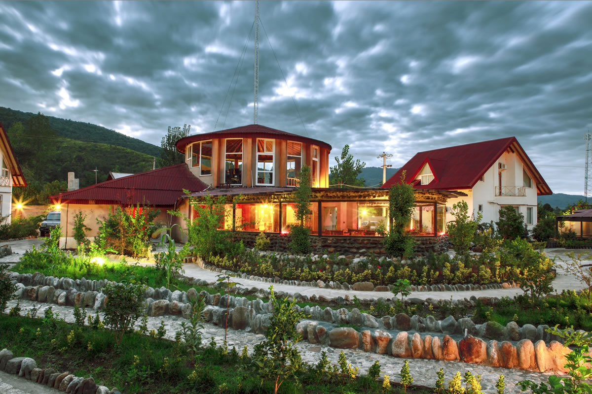 Melal Shanderman Touristic Village Masal