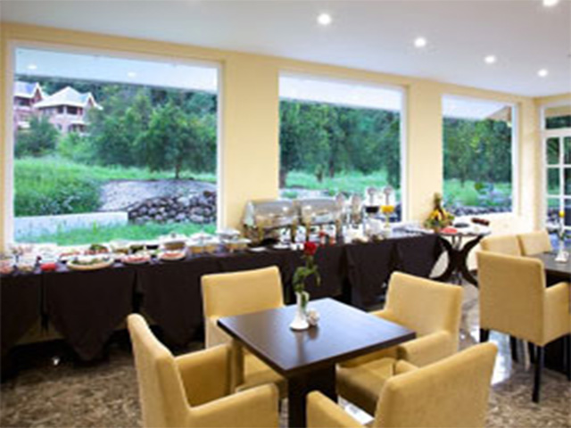 Lilium Hotel Salman Shahr