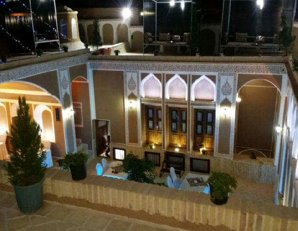 Traditional Royay Ghadim Hotel Yazd