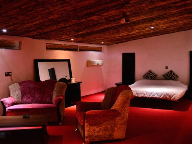 Narin Beach Hotel Chalus