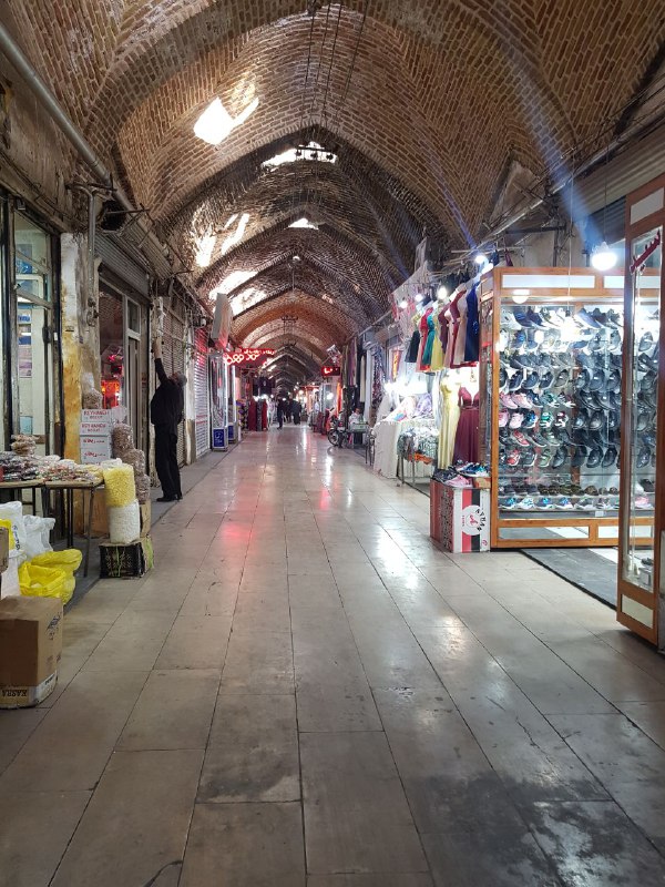 Khoy Bazaar