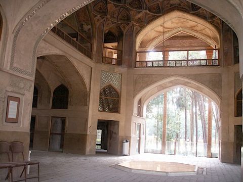 Hasht Behesht Palace