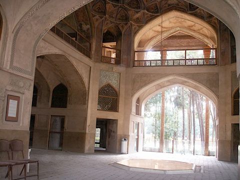 Hasht Behesht Palace