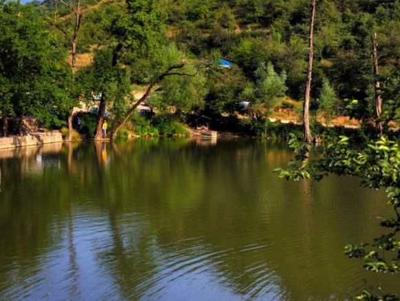Shur Mast Lake