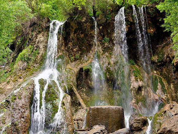 آبشار اخلمد چناران - سایت گردشگری ایران