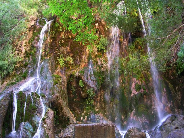 Akhlamad Waterfall, Chenaran