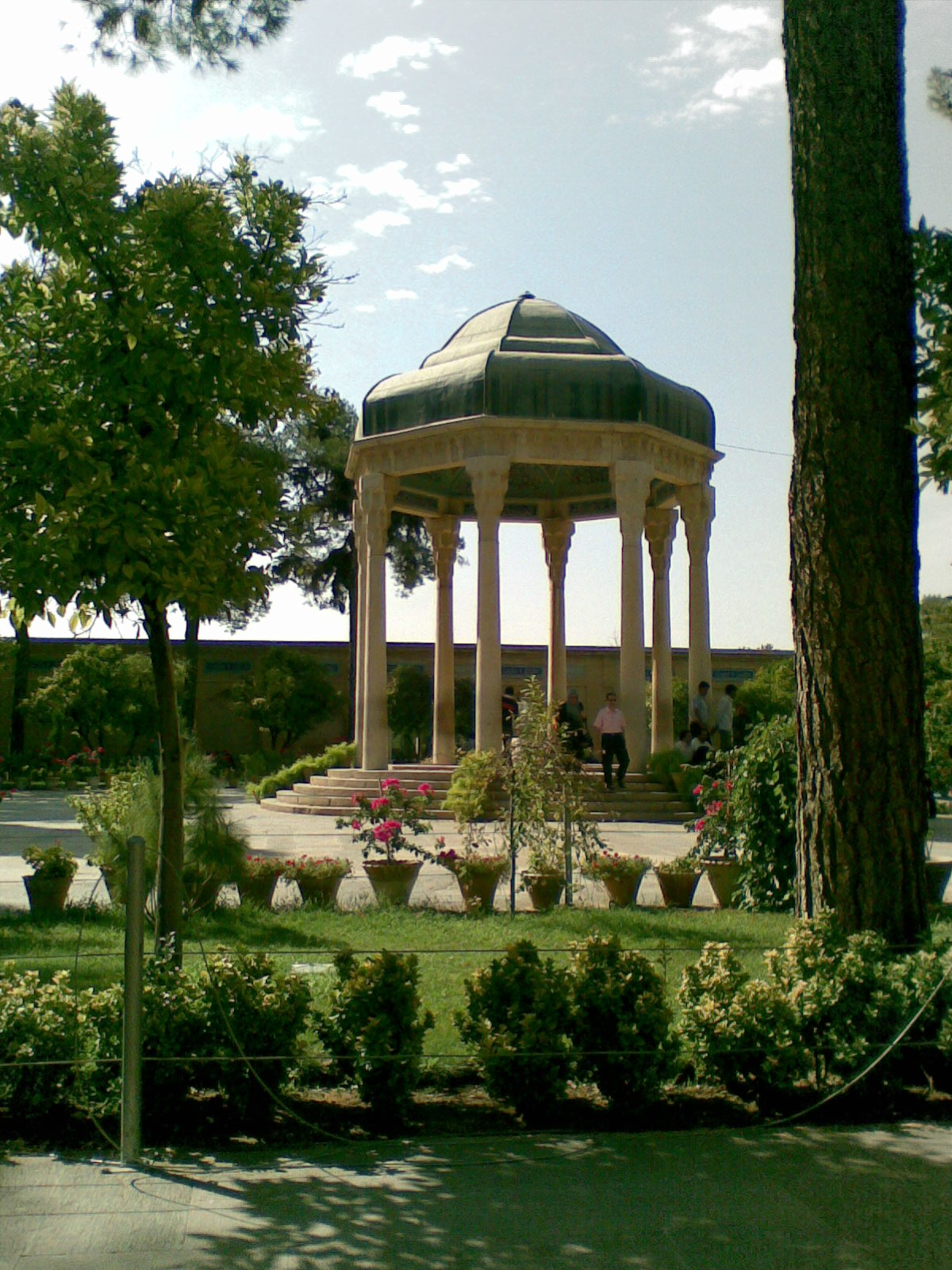 Hafez Tomb