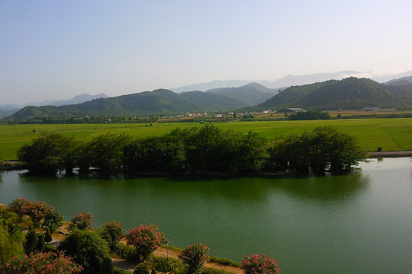 Estil Lagoon, Astara