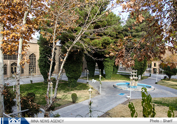 Ashraf Hall, Isfahan