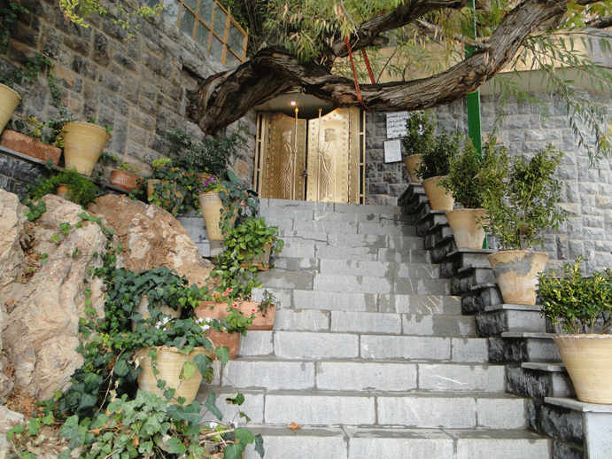 Chak Chak Shrine
