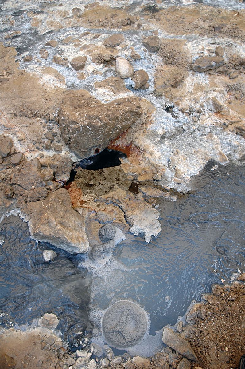 Haft-Rang (Seven Colors) Spring, Shahrood