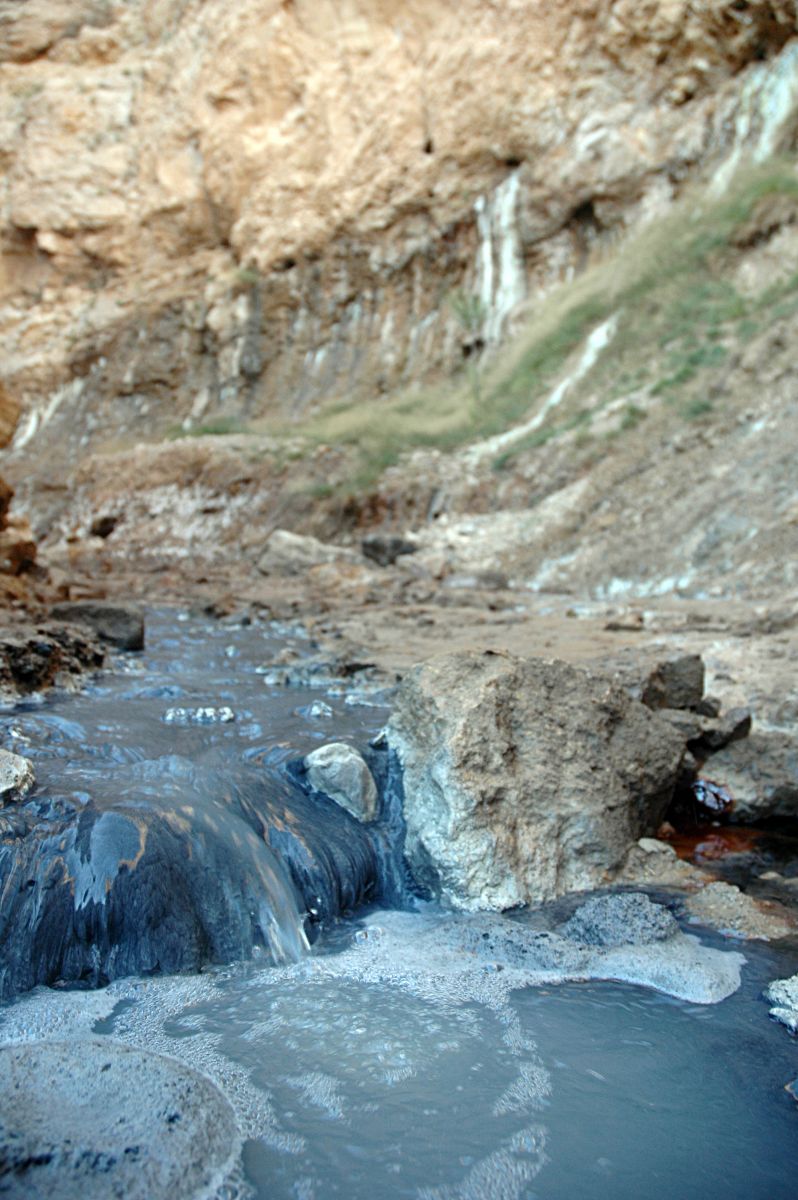 Haft-Rang (Seven Colors) Spring, Shahrood