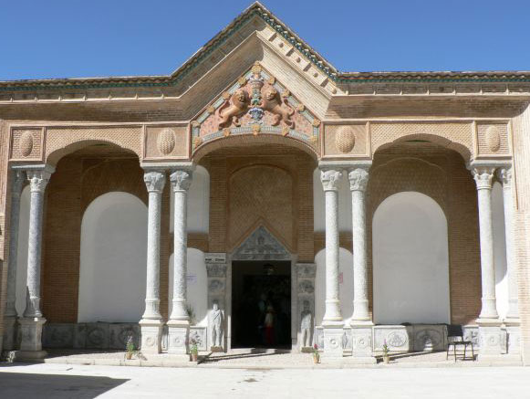 Chaleshtor Castle