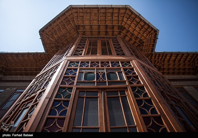 Fazeli House, Sari