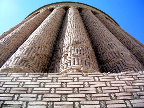 Radkan Tower, Chenaran