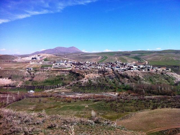 Atash Beyg Village
