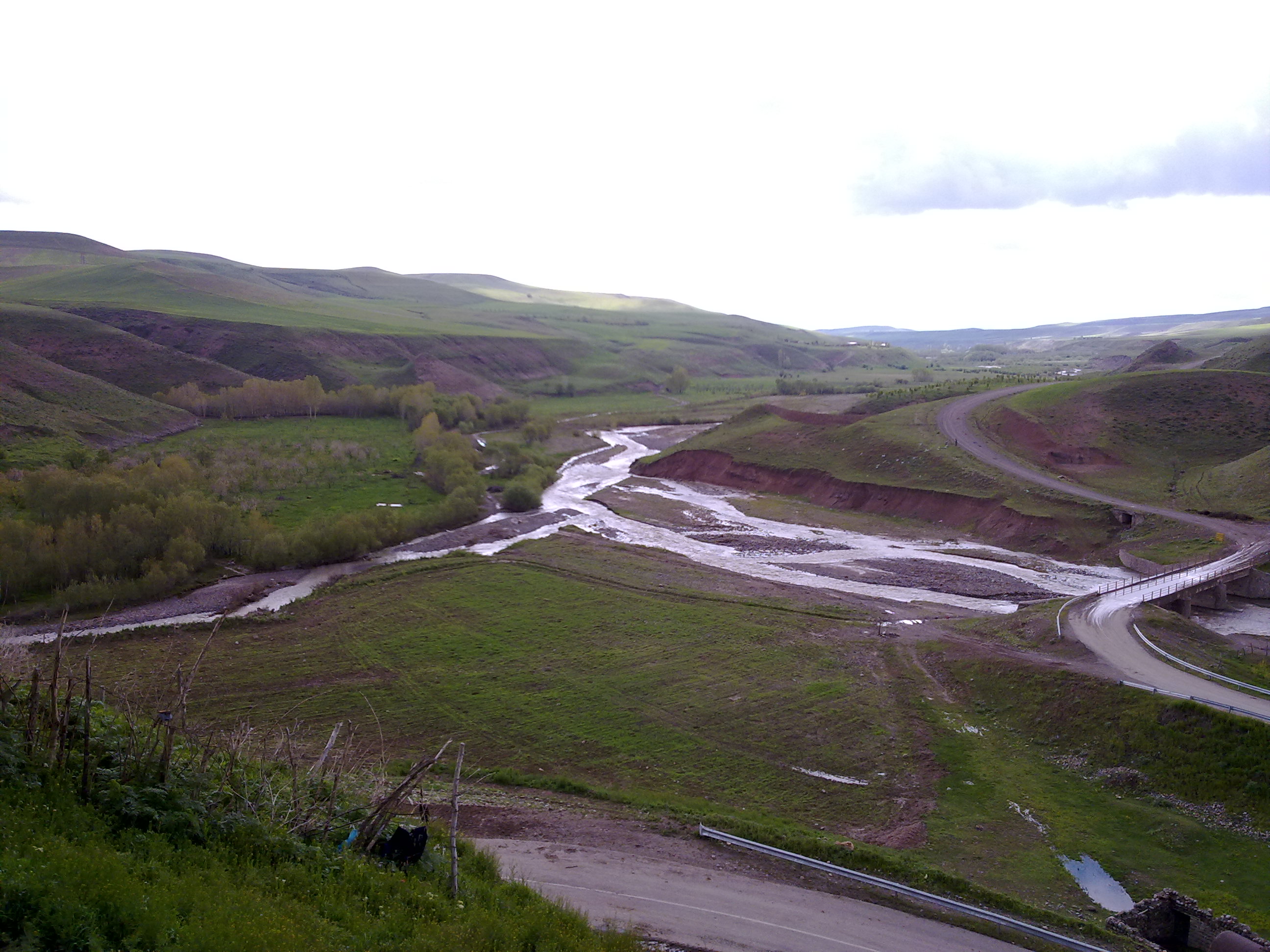 Atash Beyg Village