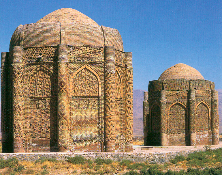 Kharraqan Dual Towers