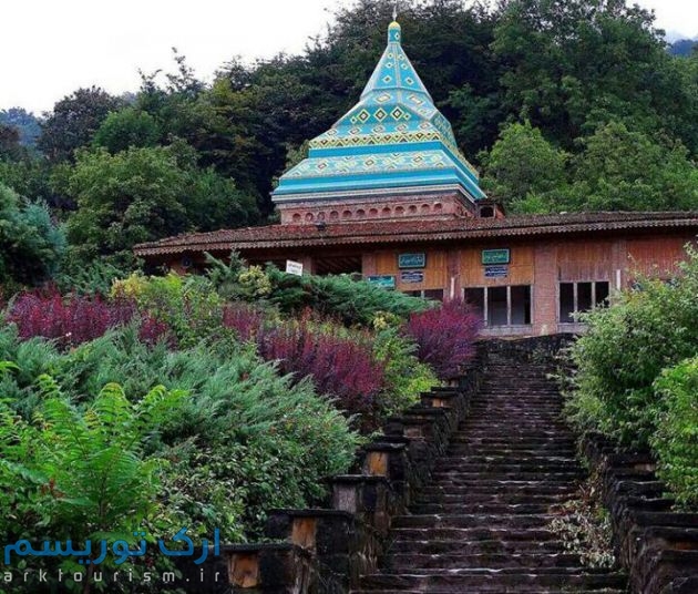 Sheikh Zahed Gilani's Shrine