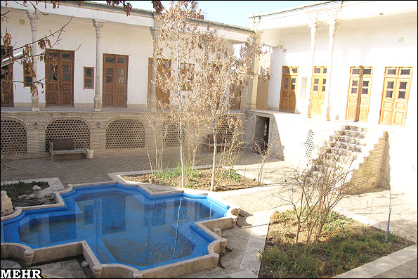 Yazdan Panah House of Qom
