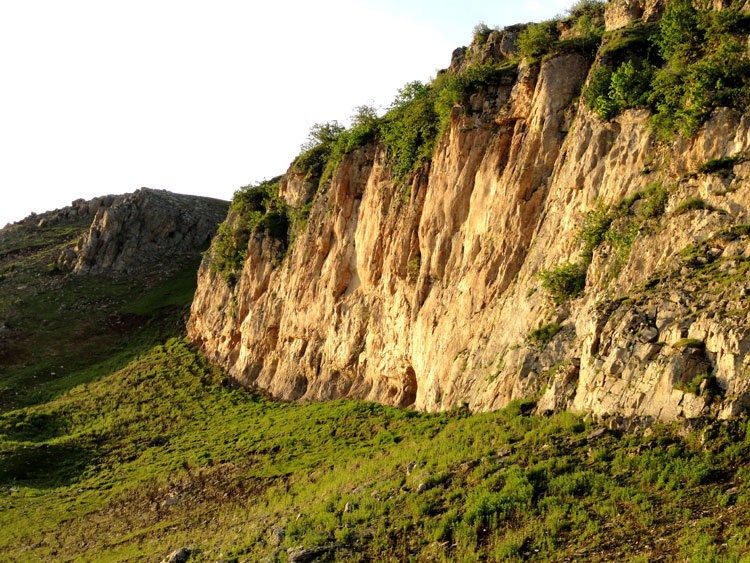 Soubatan Highlands - Iran Travel Guide - Trip Yar