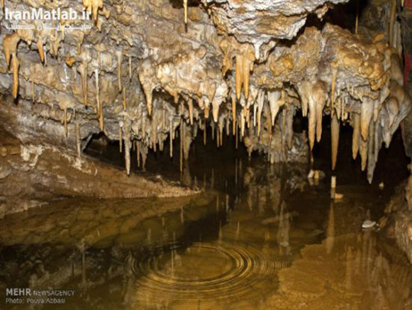 Hampoeil Cave (Pigeon)