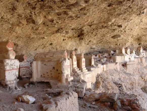 Haftad Molla Cemetery