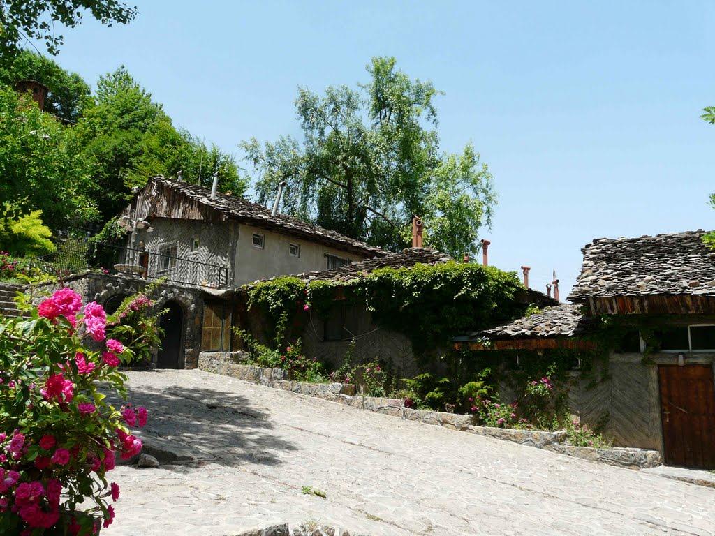 Kandolus Village