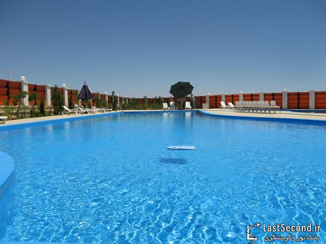 Bari Holiday Resort