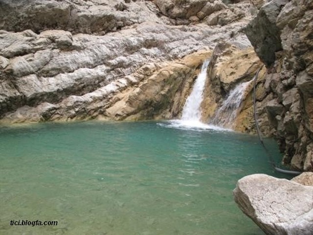 Raghz Canyon of Darab