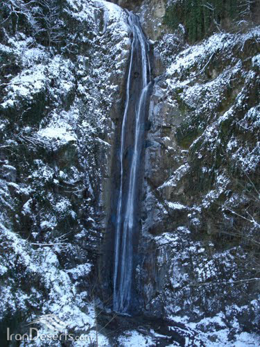 Shadan Waterfall of Kordkuy