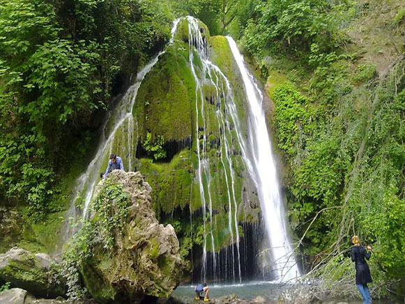 Kaboud-val Waterfall