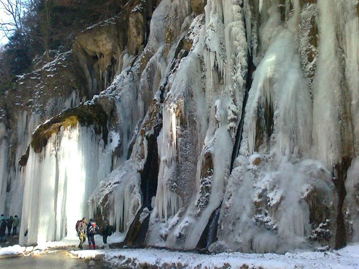 Barankouh Waterfall