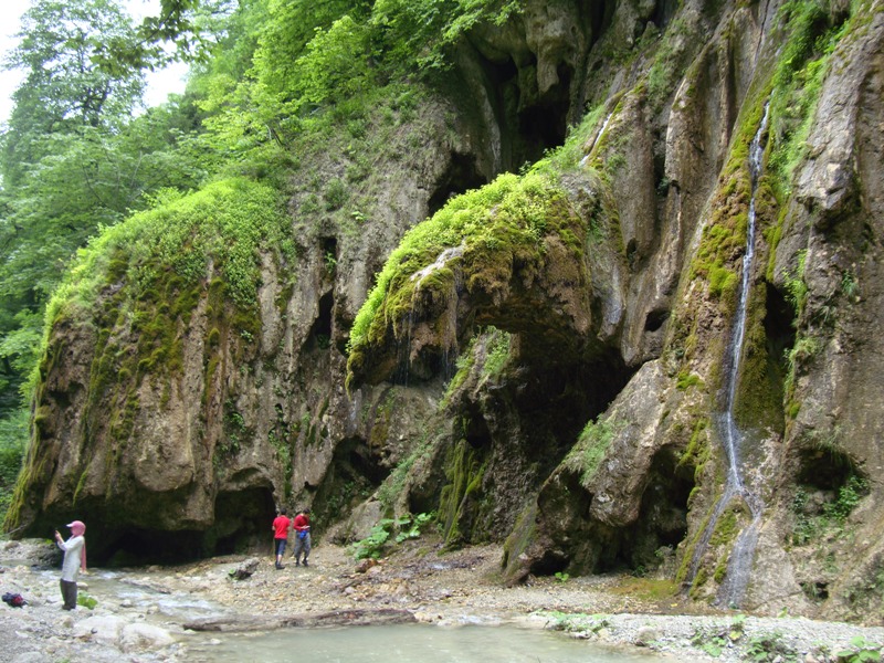 Barankouh Waterfall