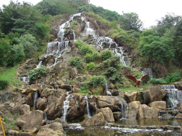 Satan-s Hill Resort (Sheytan Kuh)