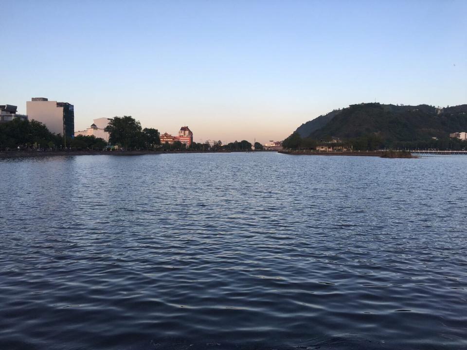 Satan-s Hill Resort (Sheytan Kuh)