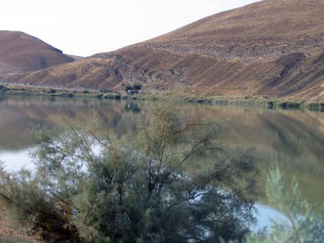 Bazangan Lake